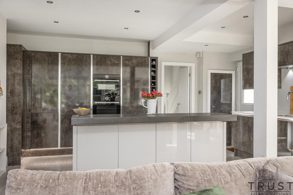 Additional image 11 of St. Marks Avenue, Low Moor, Bradford