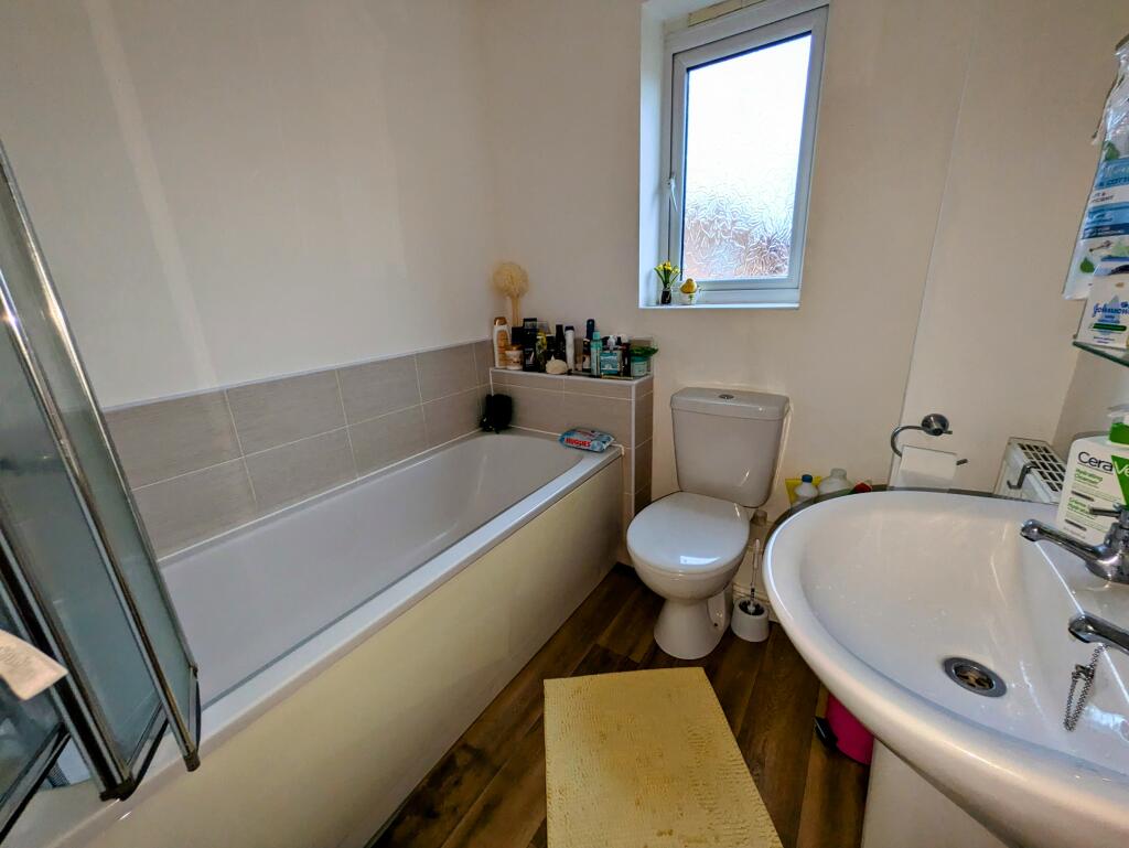 Additional image 10 of Burnham Close, Bradford, BD4