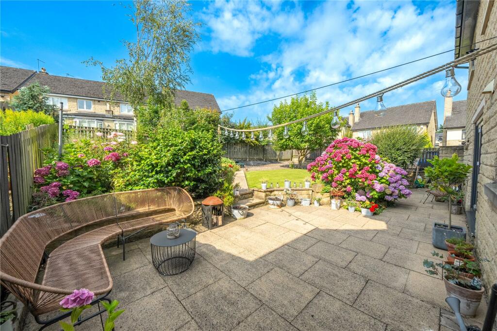 Additional image 7 of Outlands Rise, Apperley Bridge, Bradford, West Yorkshire