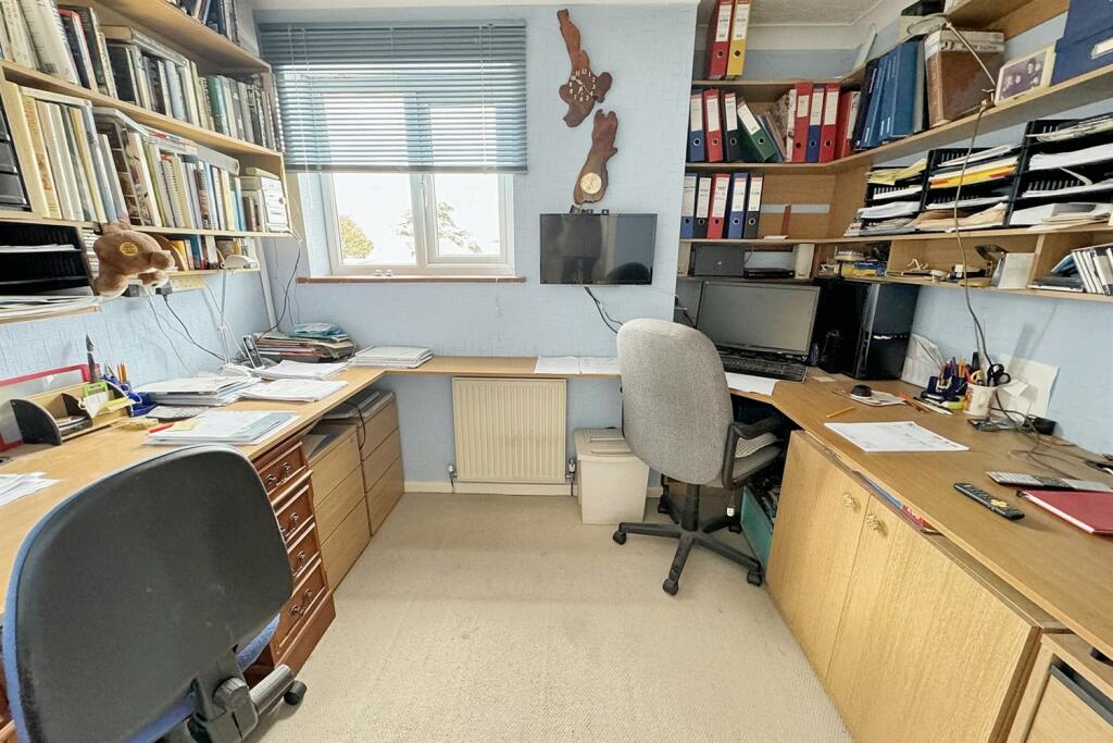 Additional image 16 of Bearwood