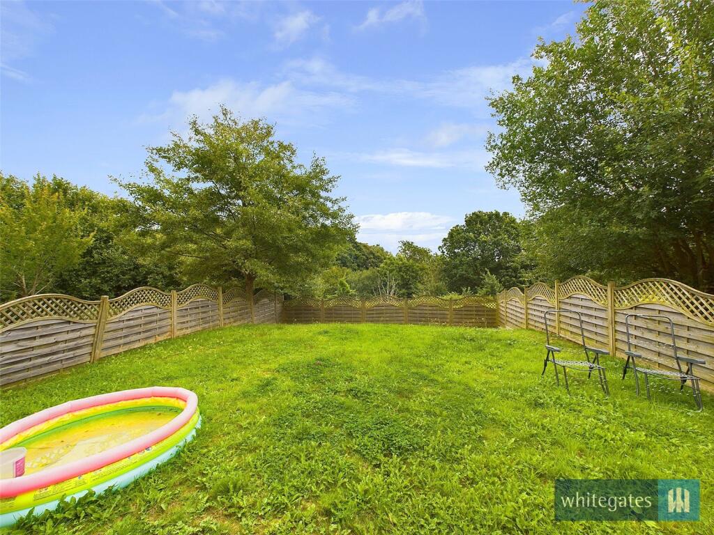 Additional image 19 of Abbeydale Drive, Bradford, West Yorkshire, BD8