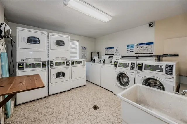 Additional image 22 of 64 Benton St Unit 303