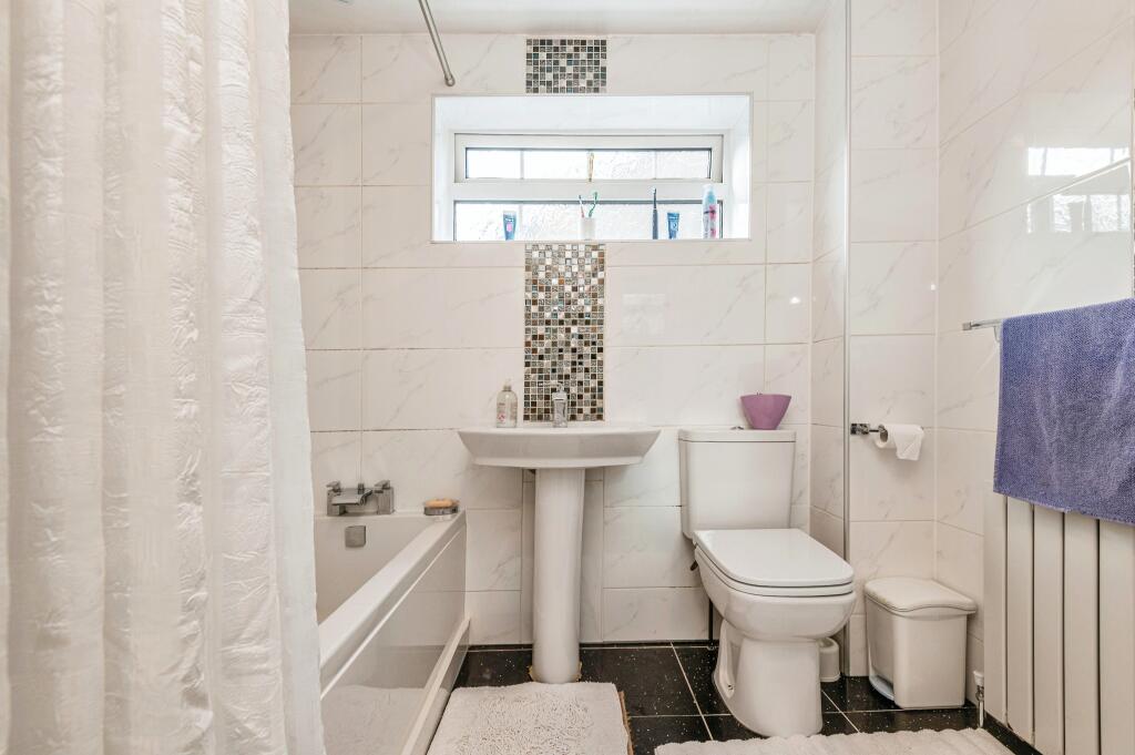 Additional image 11 of Glenbrook Drive, Bradford, BD7