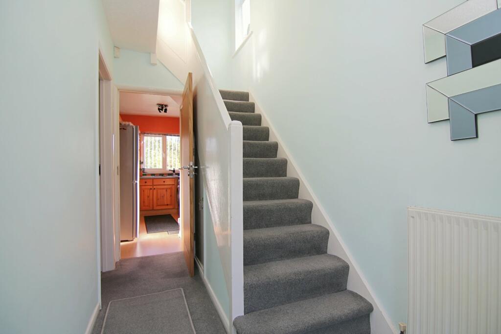 Additional image 8 of Dean Close, Bradford, BD8