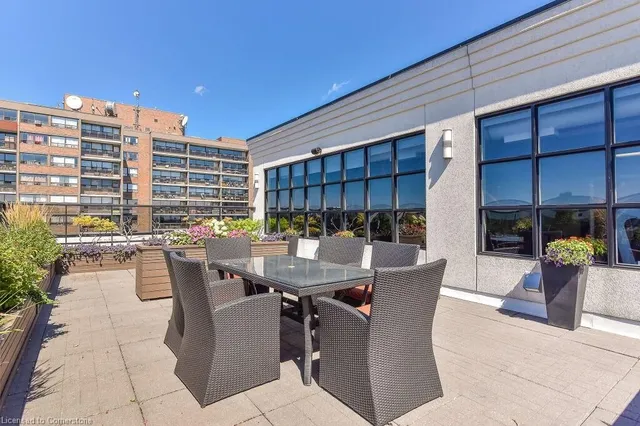 Additional image 34 of 112 Benton St Unit 210