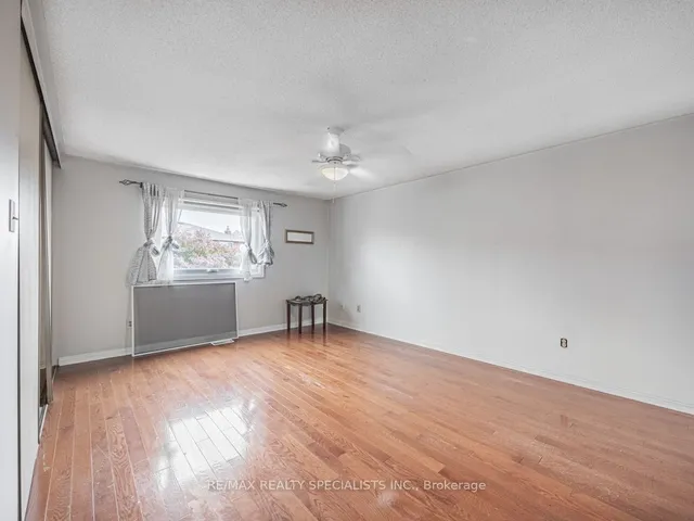 Additional image 18 of 245 Kingsbridge Gdns