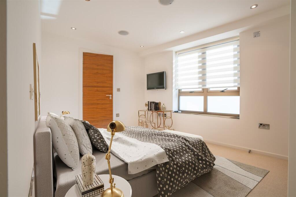 Additional image 17 of Chaddesley Glen, Sandbanks