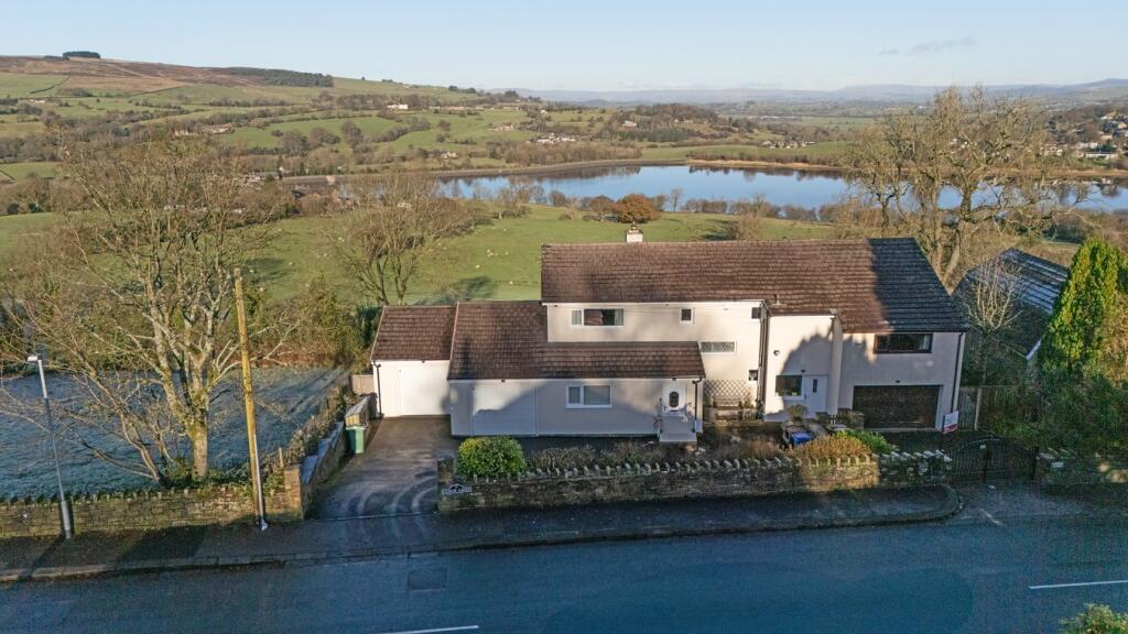 Additional image 2 of Red Lane, Colne, BB8