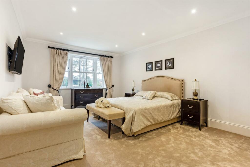 Additional image 20 of 4a Bingham Avenue, Poole