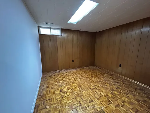 Additional image 19 of 106 Belwood Cres