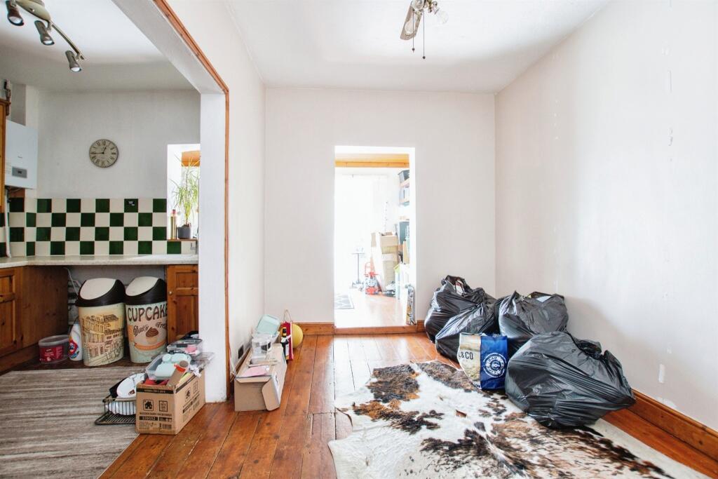 Additional image 13 of Grants Avenue, Bournemouth