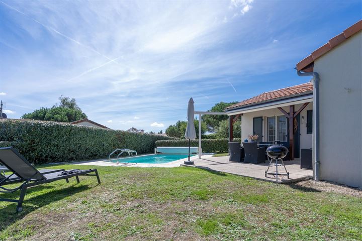 Additional image 2 of Le Bourg est 11, 79340 Les Forges, France