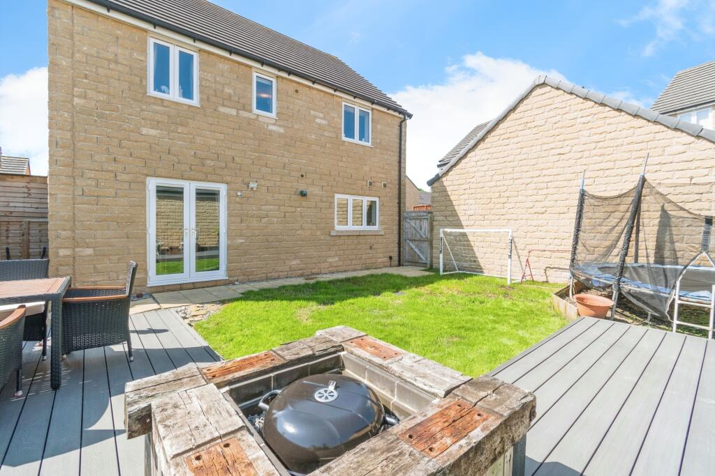 Additional image 20 of Brompton Drive, Bradford, BD10