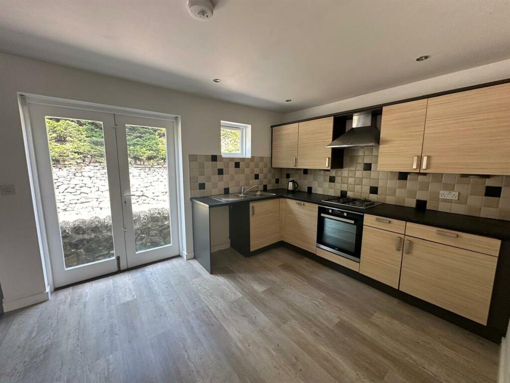 Additional image 5 of St. Johns Close, Silsden