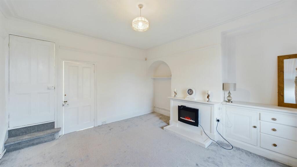 Additional image 5 of Halifax Road, Bradford, BD6