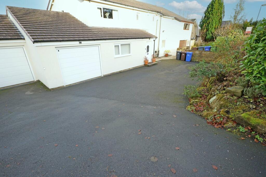 Additional image 36 of Red Lane, Colne, BB8