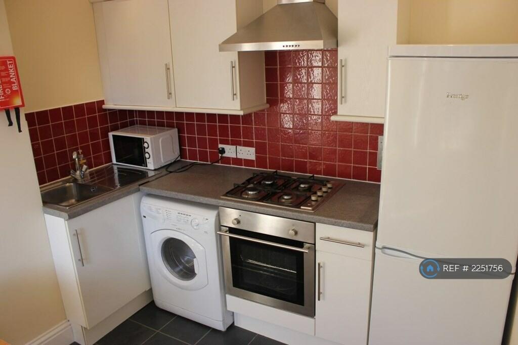 Additional image 3 of Ashgrove, Bradford, BD7