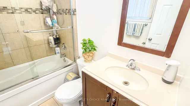 Additional image 3 of 16 Hedley Crt