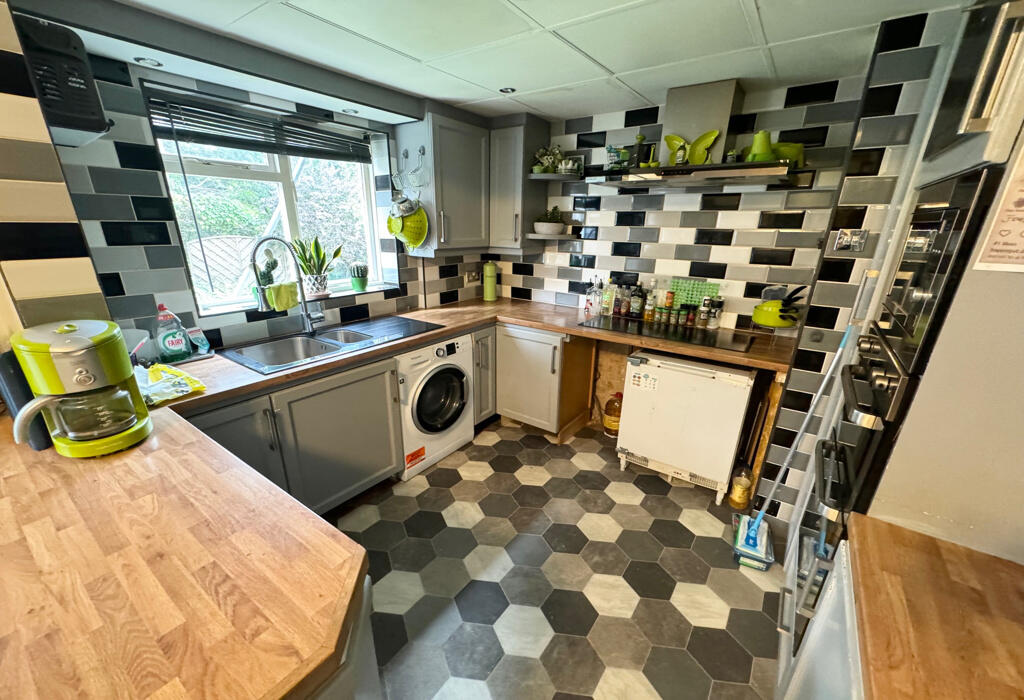 Additional image 4 of Brantwood Close, Heaton, Bradford, West Yorkshire