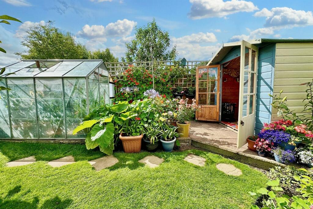 Additional image 15 of Creekmoor