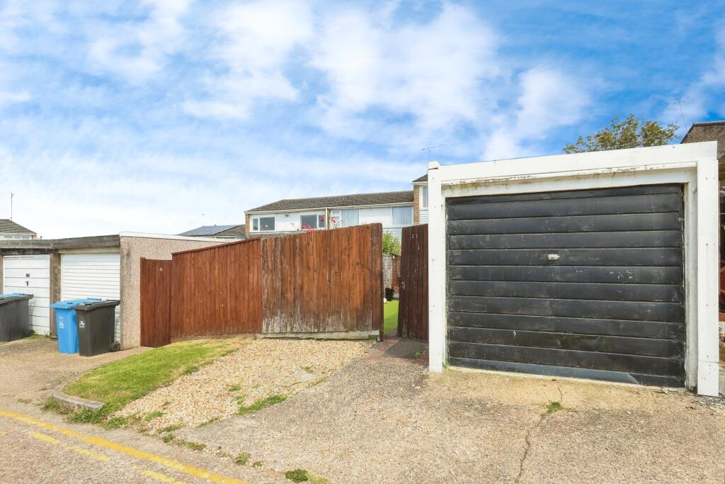 Additional image 13 of Gray Close, Poole, BH17