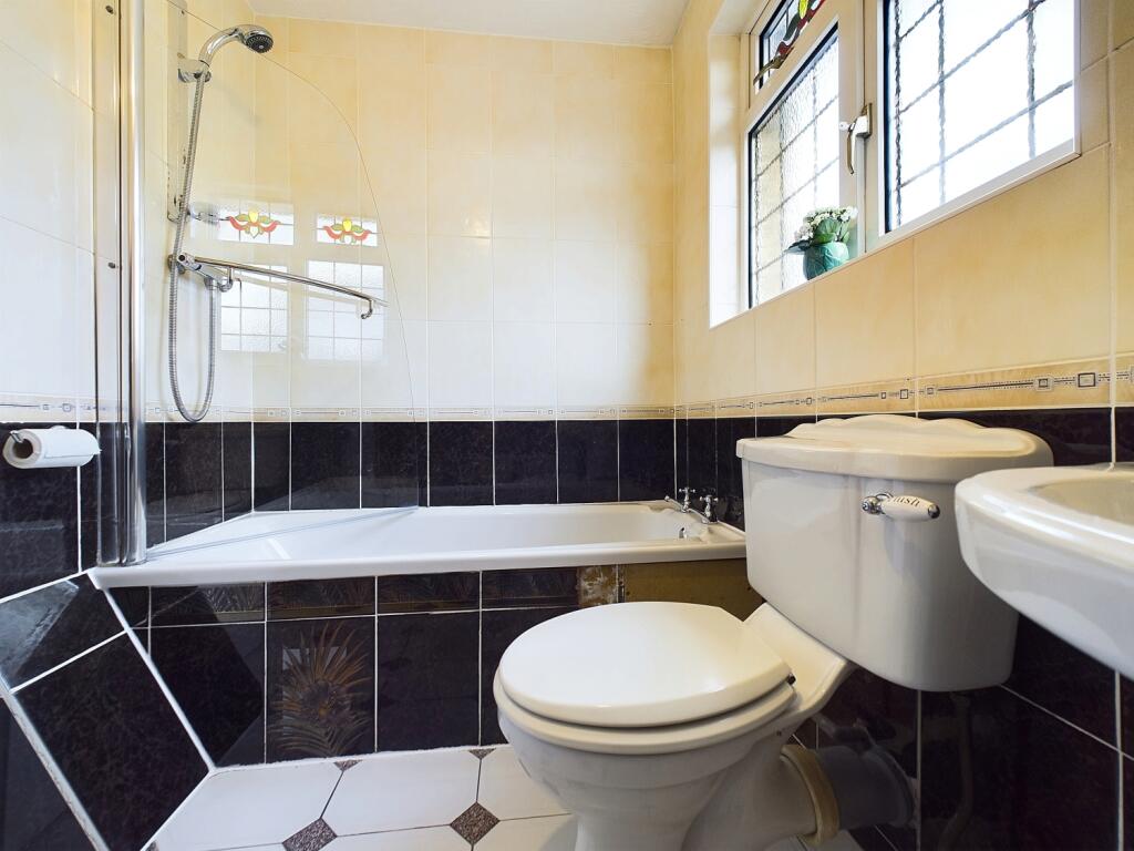 Additional image 11 of 3 Westminster Drive, Clayton, Bradford, BD14 6SL