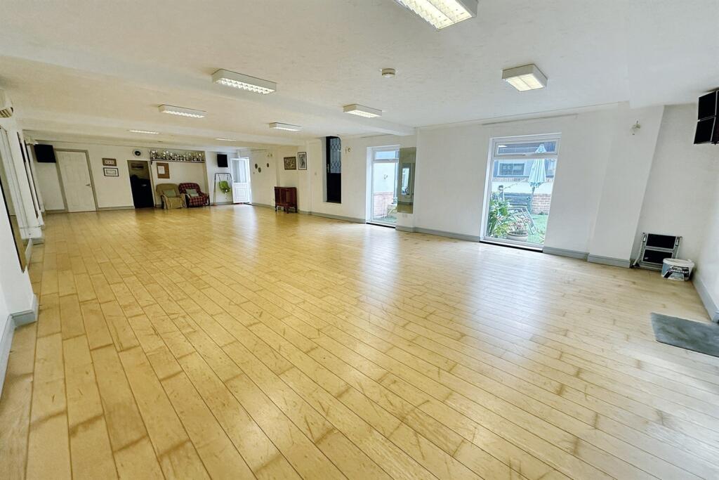 Additional image 20 of Muscliffe