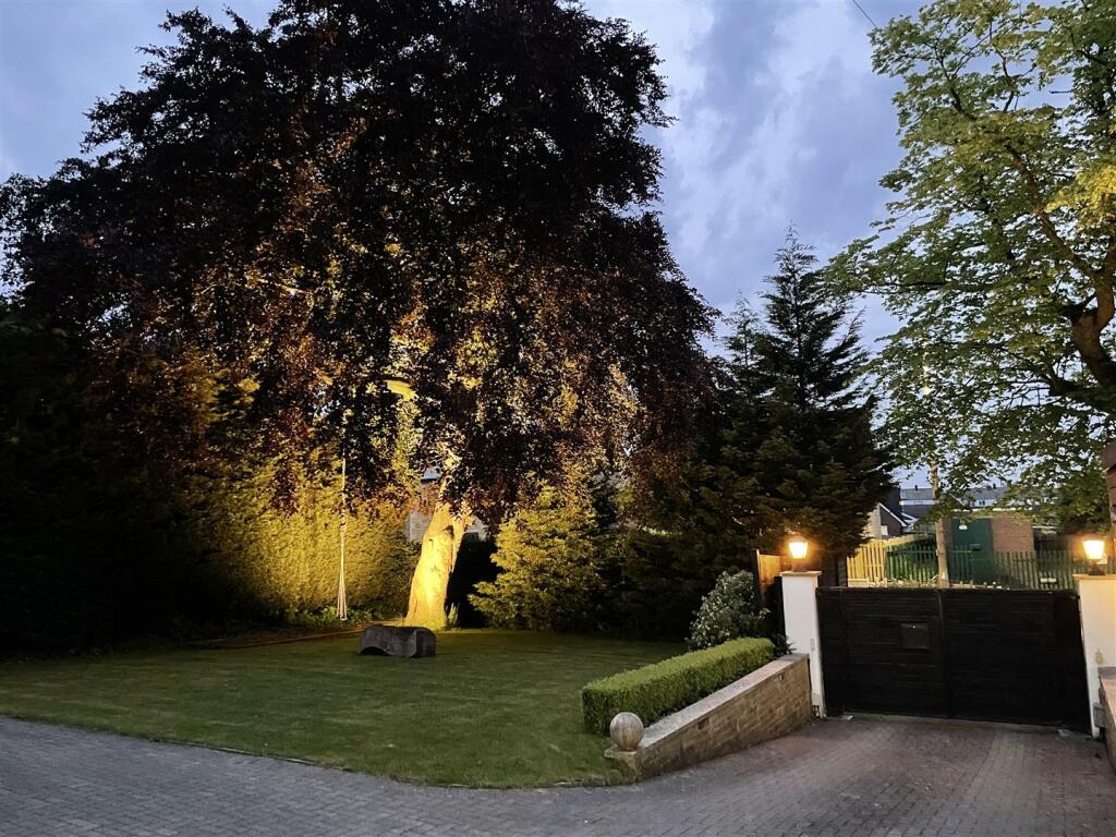 Additional image 64 of Westfield House, Whitehall Road, Wyke, BD12 9DP