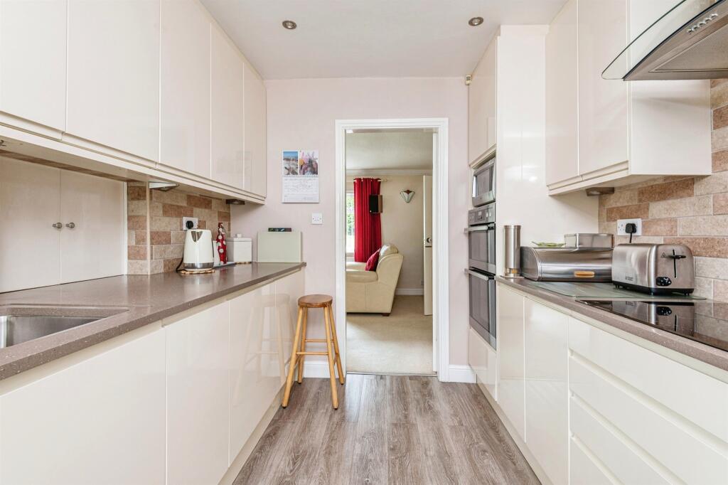 Additional image 5 of Brownroyd Hill Road, Bradford