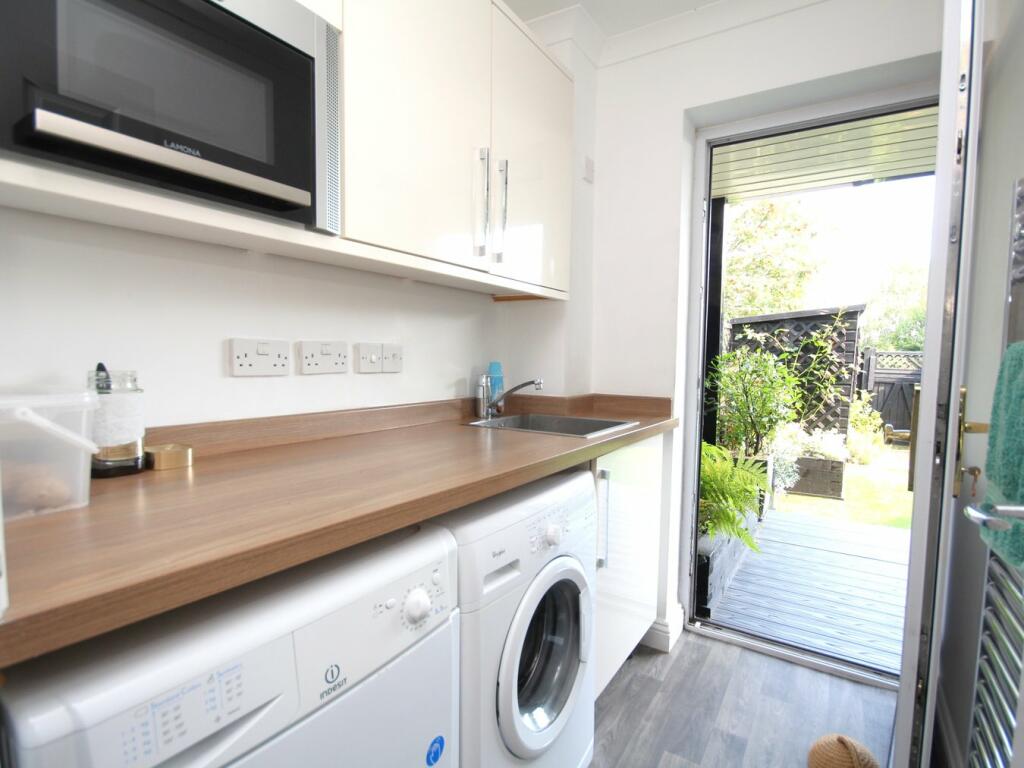 Additional image 20 of Waldren Close, Baiter Park, POOLE, BH15