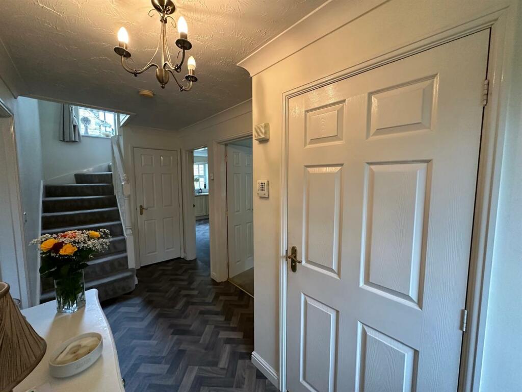 Additional image 7 of Swan Avenue, Gilstead, Eldwick