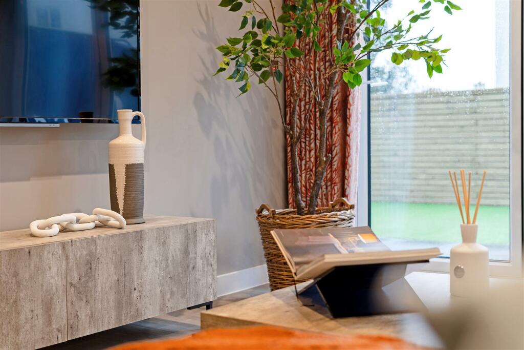 Additional image 17 of Sandbanks Road, Poole