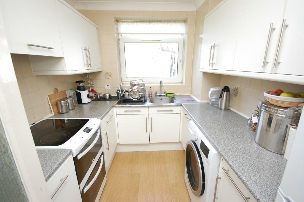 Additional image 5 of Russell Cotes Road, Bournemouth, Dorset, BH1