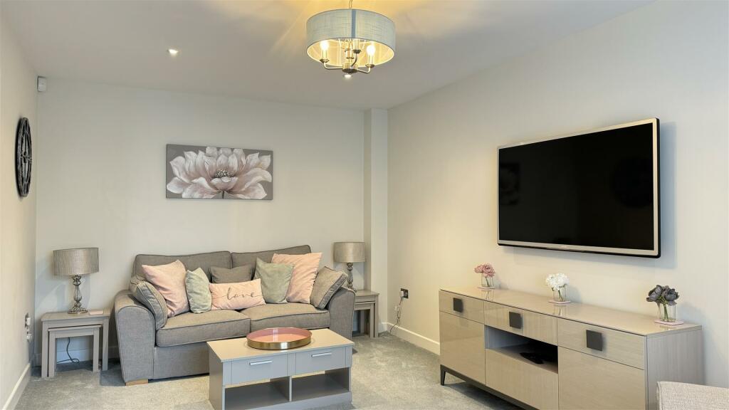 Additional image 9 of Sherwood Avenue, Whitecliff