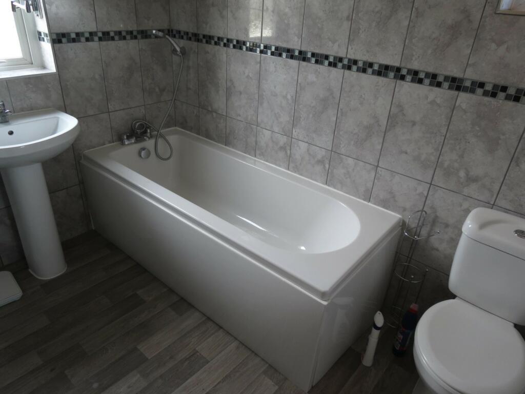 Additional image 11 of 5 bedroom Detached House in Wallisdown