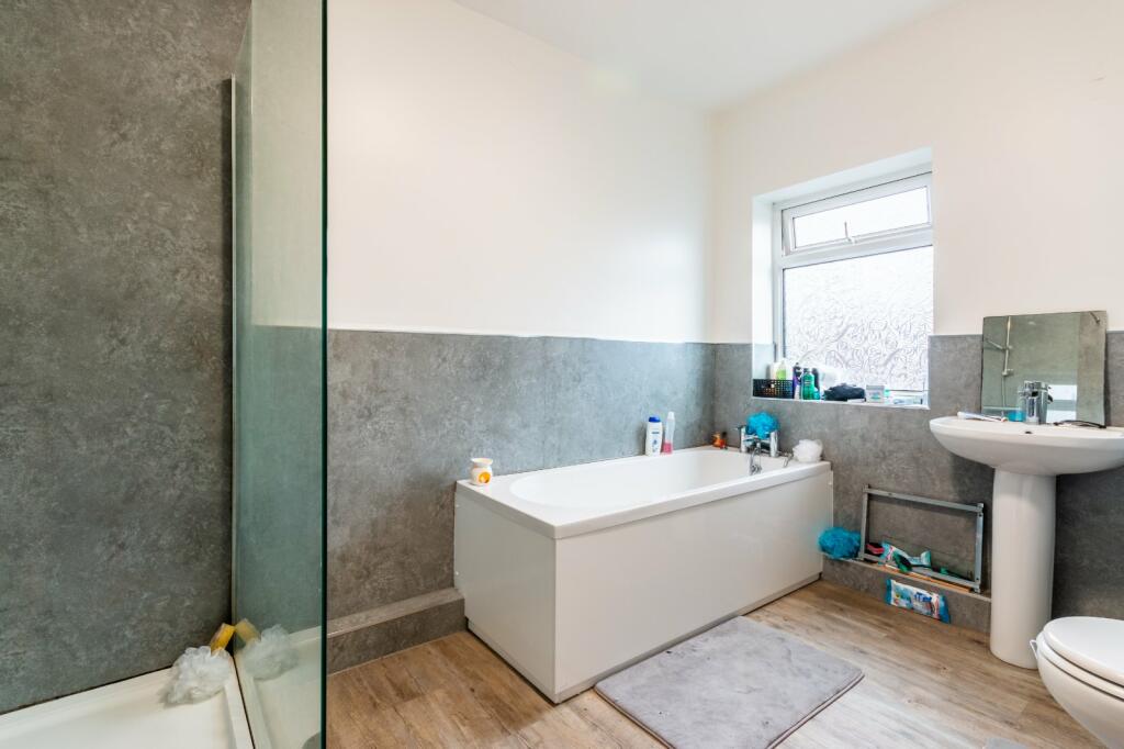 Additional image 8 of Ash Terrace, Bingley, West Yorkshire, BD16
