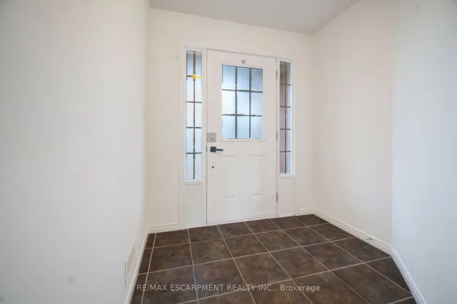 Additional image 3 of 284 Sophia Cres