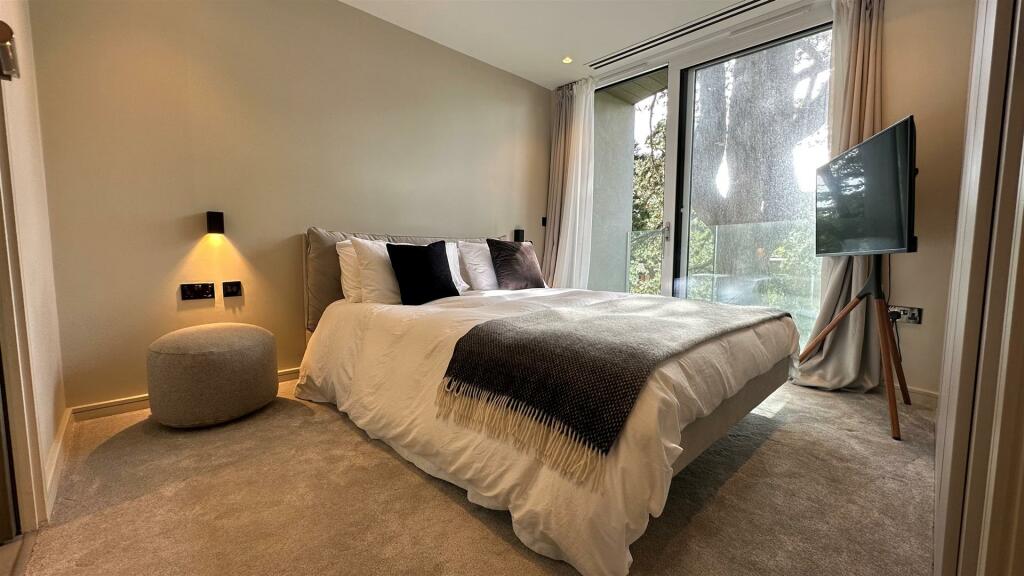 Additional image 9 of Banks Road, Sandbanks