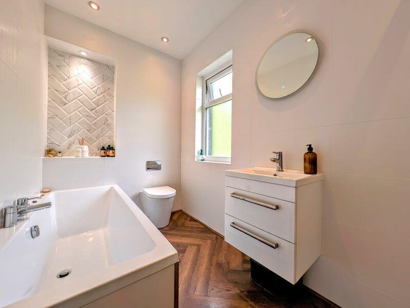 Additional image 18 of Bingley Road, Cross Roads