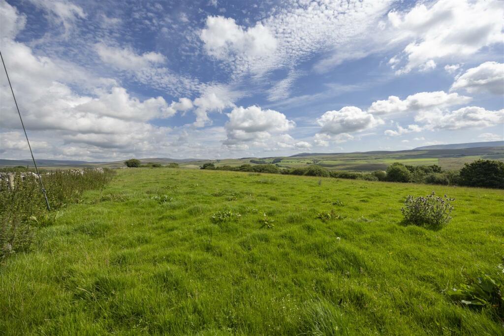 Additional image 53 of Penyghent, Selside, Settle