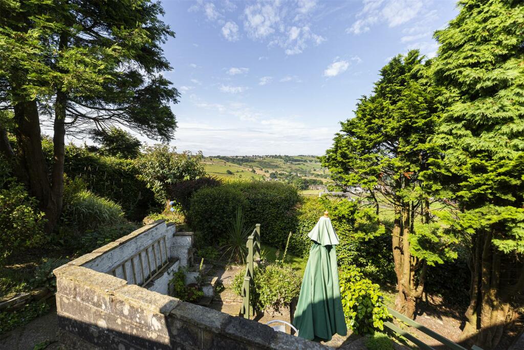Additional image 28 of Back Lane, Queensbury