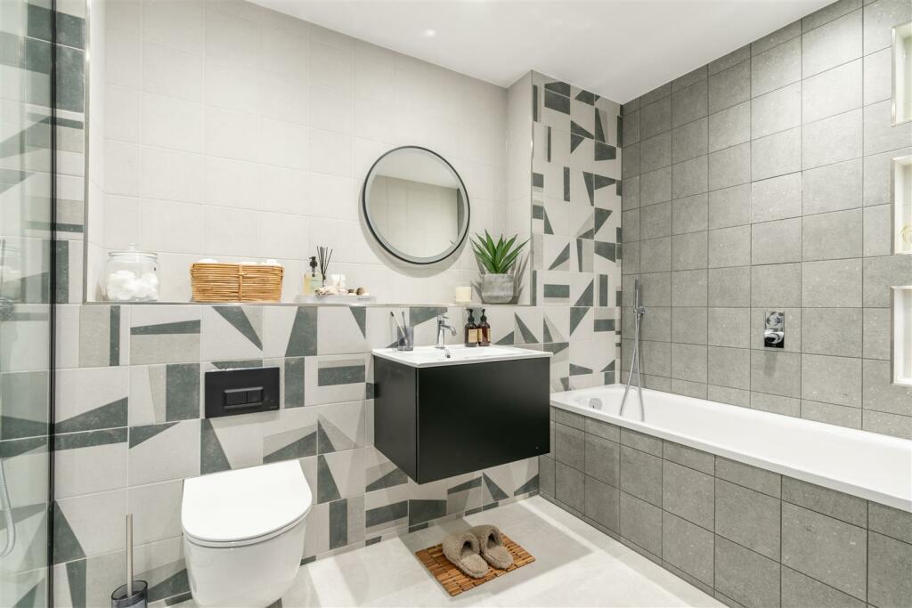 Additional image 4 of Manor Road, Bournemouth