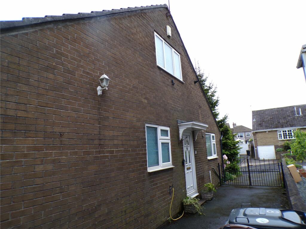 Additional image 12 of Fairway Drive, Bradford, BD7