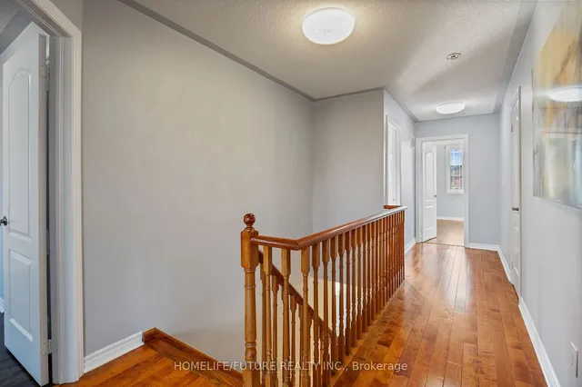 Additional image 22 of 652 Twain Ave