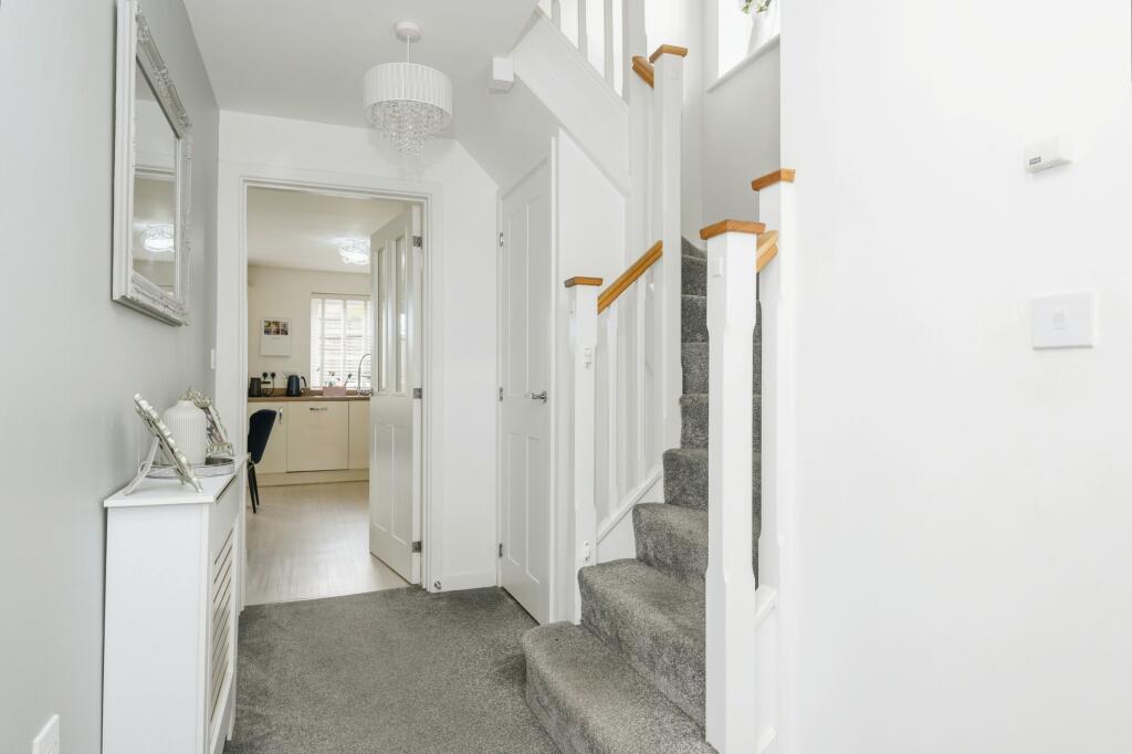 Additional image 6 of Castle Stead Crescent, Bradford, BD13