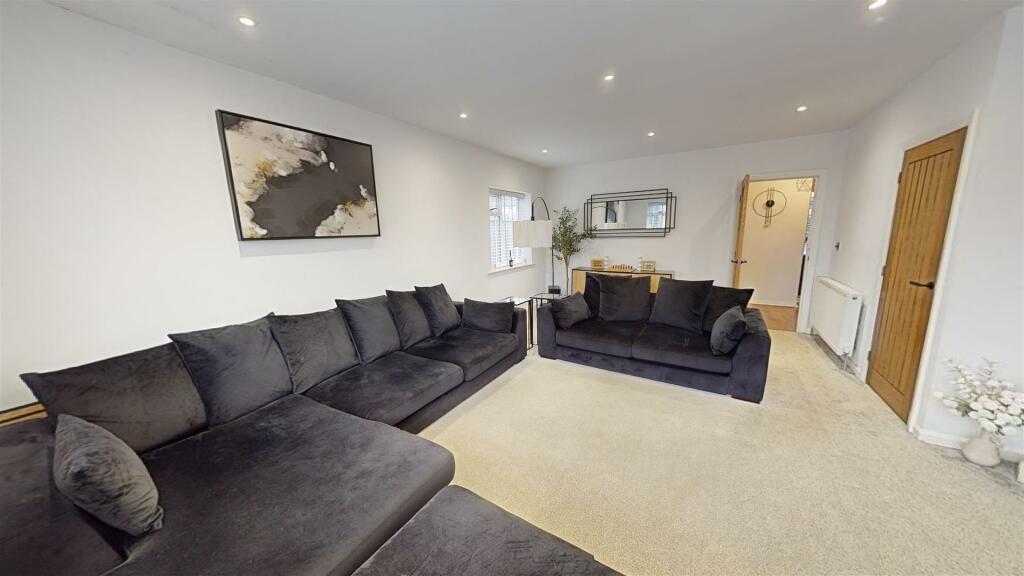 Additional image 4 of Vento Close, Wibsey, Bradford