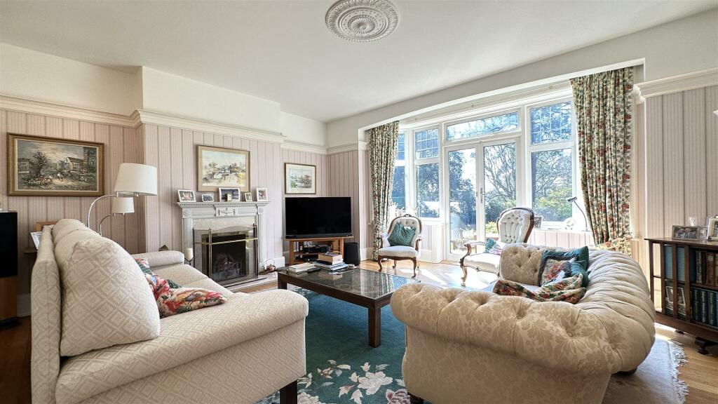 Additional image 21 of Ettrick Road, Branksome Park