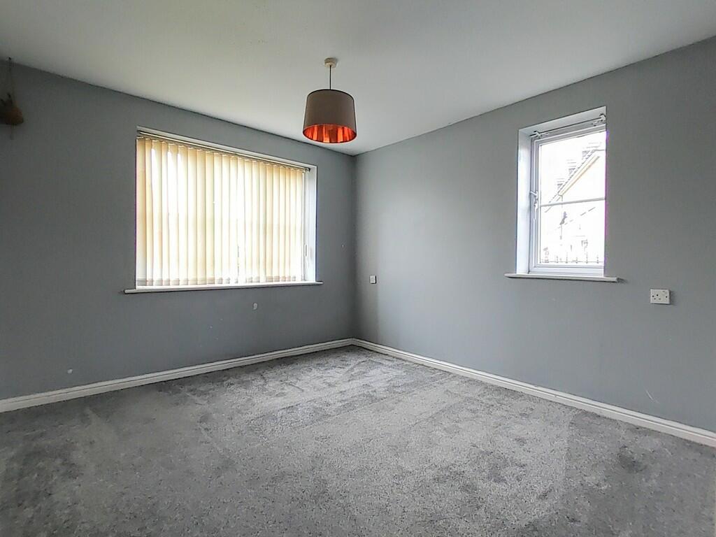 Additional image 8 of Yateholm Drive, Bradford