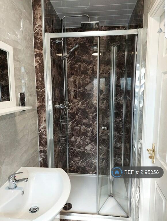 Additional image 15 of Bevan Court, Bradford, BD7