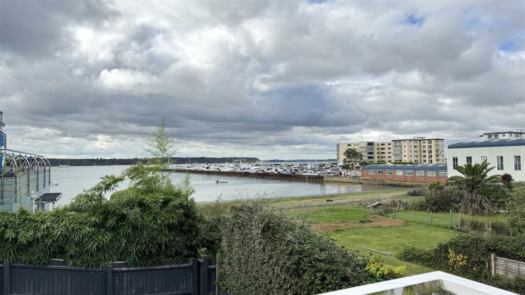 Additional image 8 of Gardens Crescent, Lilliput